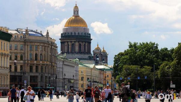 Опубликовано расписание дополнительных рейсов из Омска в Санкт-Петербург