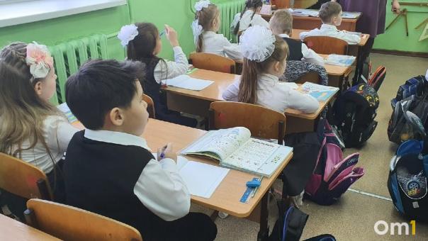 Введут ли коронавирусные ограничения в российских школах? Ответ Роспотребнадзора