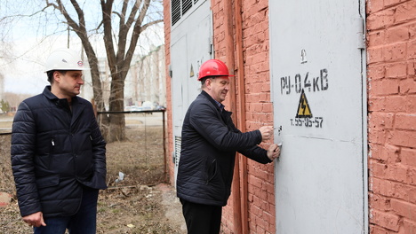 «Омскэлектро» защитило новое медоборудование городской больницы от перепадов напряжения