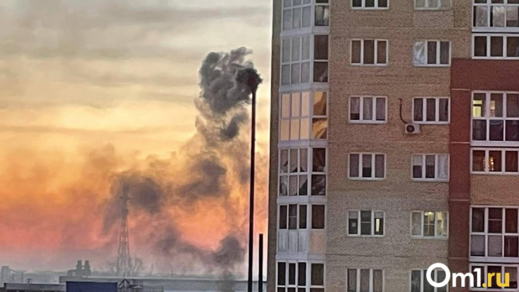 Прокуратура: 10 омских предприятий загрязняли воздух без разрешения