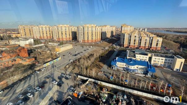 В Омской области над дорогами запустят дроны