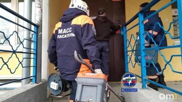 В Новосибирске 23-летний парень пытался совершить самоубийство