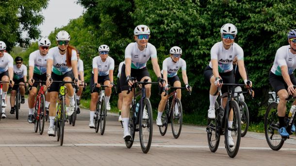 «Авито Путешествия» поддержали международную велогонку «Золото Ладоги — 2025»