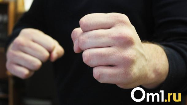 Молчаливый омич, сломавший череп полицейскому, отправится в колонию