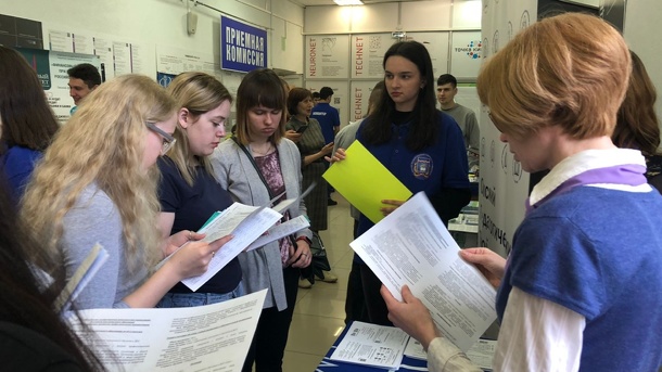 ОмГПУ принял участие в профориентационной выставке «Конструктор будущего»