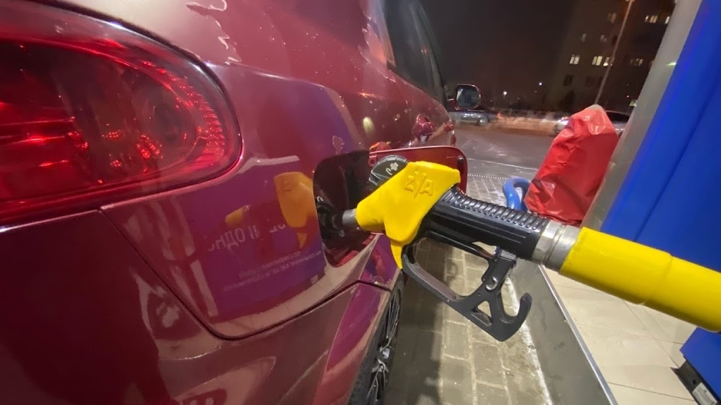 Цены на бензин в Омске могут неожиданно измениться