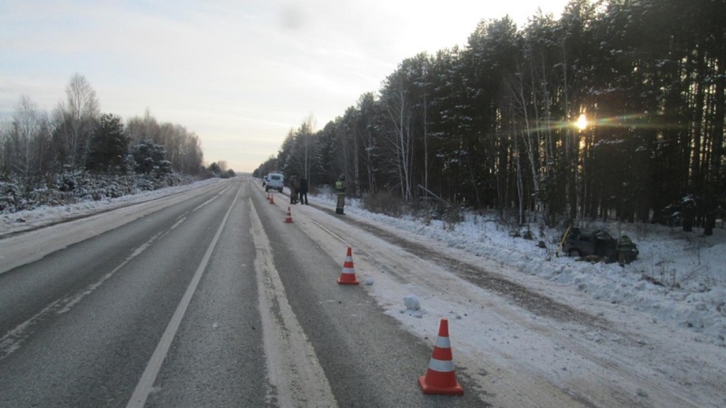 В Омске на дороге от Тары произошла смертельная авария: погиб мужчина
