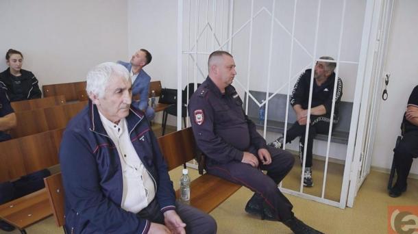 Новосибирских фермеров обвиняют в использовании рабского труда