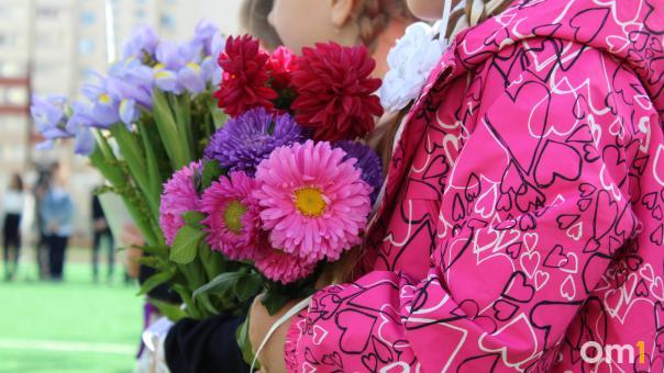 Омичи с детьми могут получить ещё один выходной. Кому положен отдых?