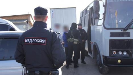 В Омской области нашли почти 2 тысячи мигрантов-нарушителей