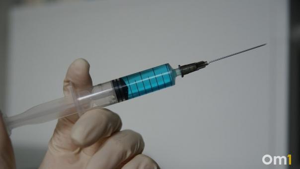 В Минздраве озвучили статистику по вакцинации от COVID-19 беременных омичек