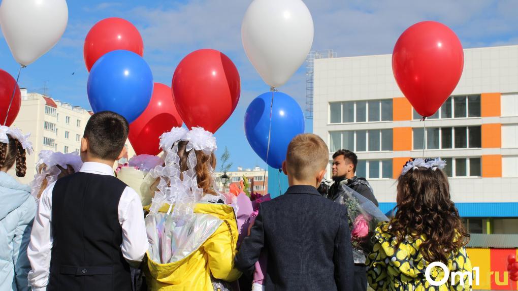 Школьные линейки в Омске пройдут под шквалистым ветром