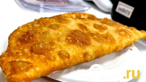 Бери пока горячие. Омские бизнесмены массово продают чебуречные