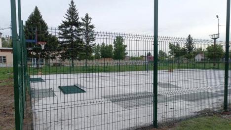В Центральном округе Омска появится новая спортивная площадка за 4,8 миллиона рублей