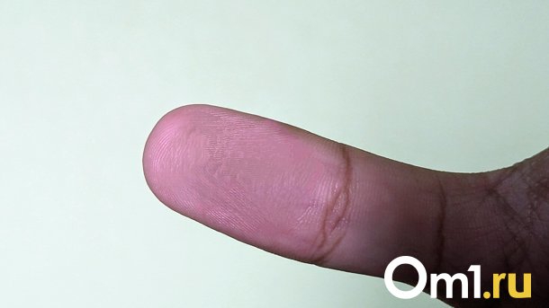 Омичам предлагают добровольно сдать свои отпечатки пальцев для государственной регистрации