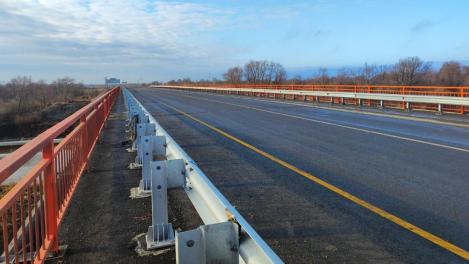 По новому мосту через реку Тартас открыли движение в Новосибирской области