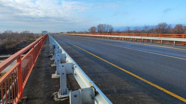 По новому мосту через реку Тартас открыли движение в Новосибирской области