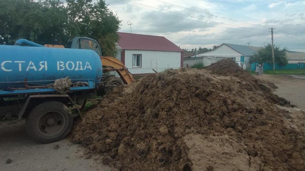 Несколько тысяч омичей остались без воды из-за крупной аварии