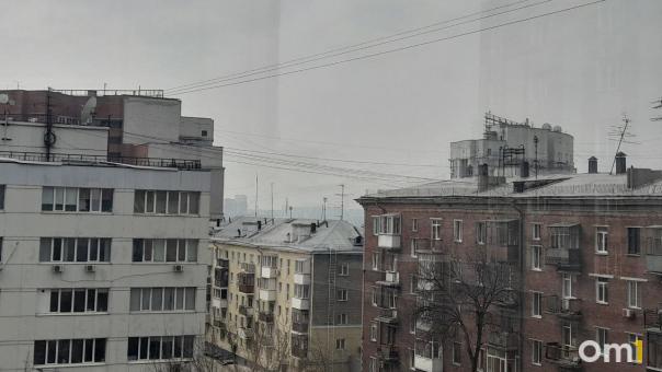 Чем дышат новосибирцы: город накрыла плотная дымка от пожаров
