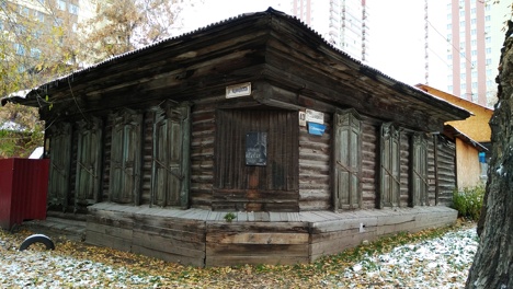 Снесут ли дом известной рок-певицы Янки Дягилевой в Новосибирске? Комментарий мэра