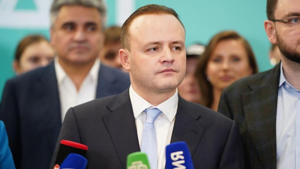 Владислав Даванков предложил дать омичам право отправлять мэра в отставку