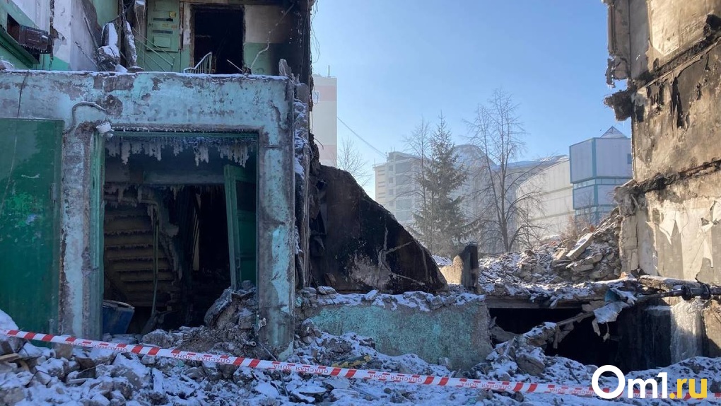 Губернатор Новосибирской области Травников остался недоволен скоростью помощи жильцам рухнувшего дома