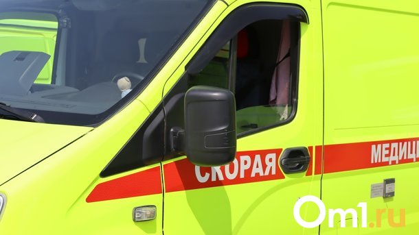 В Новосибирске при конфликте в заблокированной спецназом клинике «1+1» пострадал охранник