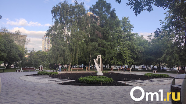 Новосибирцам предлагают выбрать названия скверов за НОВАТОМ и возле ГПНТБ