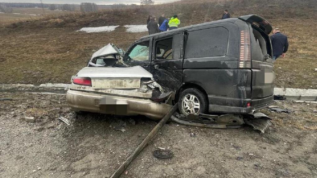 Один человек погиб в страшной аварии в Искитимском районе Новосибирской области
