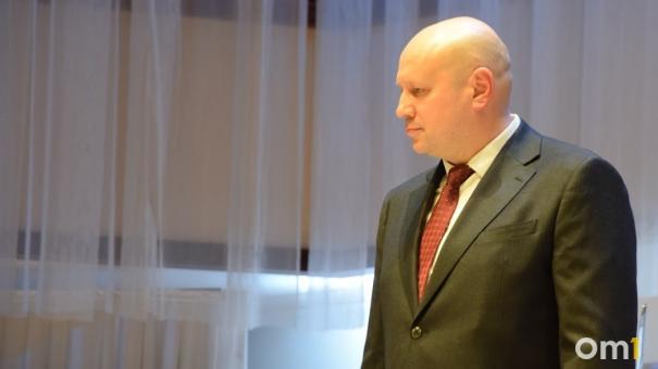 Мэр Омска Сергей Шелест перенёс операцию в Клиническом медико-хирургическом центре