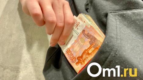 Полицейский стажёр отбил омичку из рук мошенников