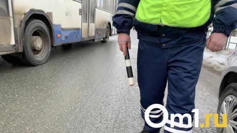 В Омске у военного конфисковали машину за повторное нарушение ПДД в праздник