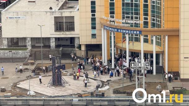 Странная конструкция: стало известно, что строят у ОмГУ в центре Омска