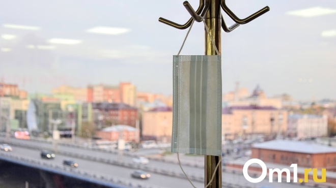 Власти оценили вероятность ввода новых ограничений в Омске из-за приближения «омикрона»