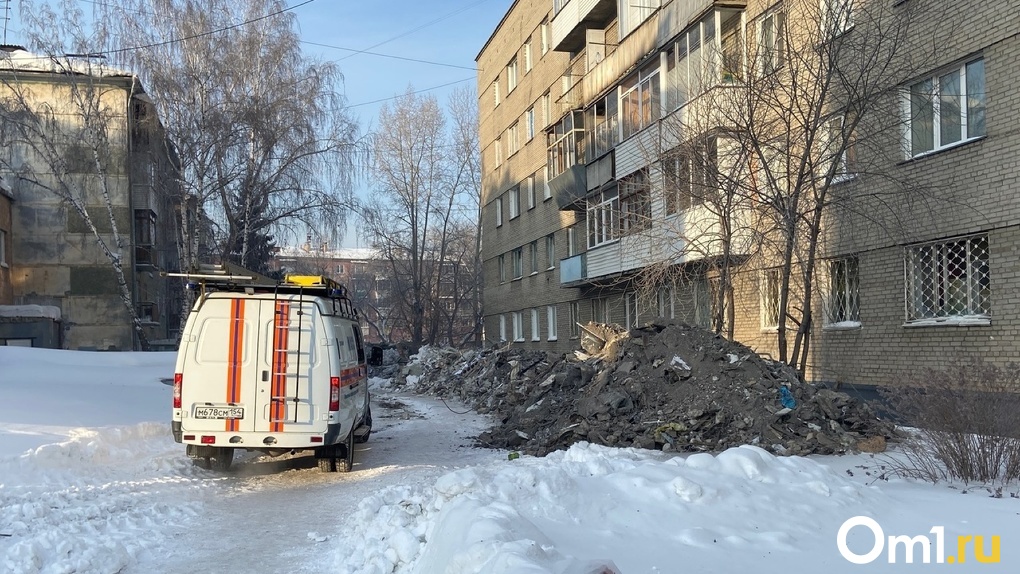 Голова отдельно от тела: в каком виде спасатели доставали тела погибших после взрыва в Новосибирске