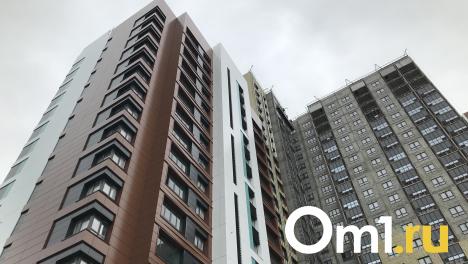 3-летняя омичка выпала из окна квартиры