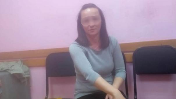 На омичку напали в ломбарде после попытки сдать телефон без паспорта