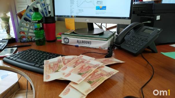Телефонные мошенники обманывают омичей чаще, но хуже, чем год назад