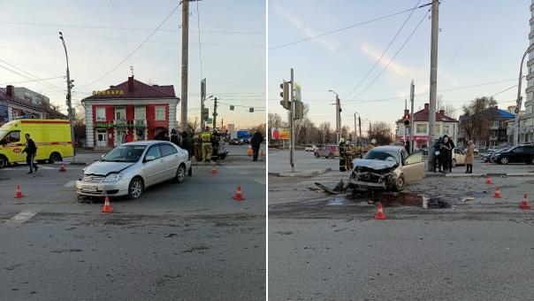 Пострадали пешеходы и пассажиры: на центральной магистрали в Омске крупная авария