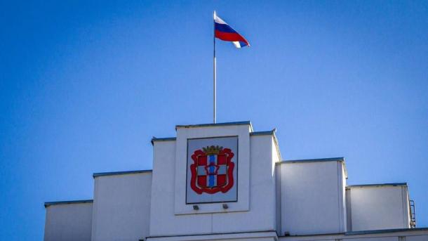 По поручению Хоценко двум городам Омской области выделили 41 миллион на благоустройство