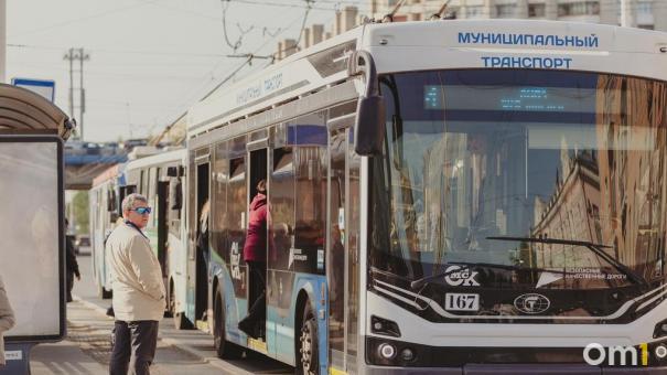 Омичам рассказали, когда общественный транспорт в Омске будет как в Москве
