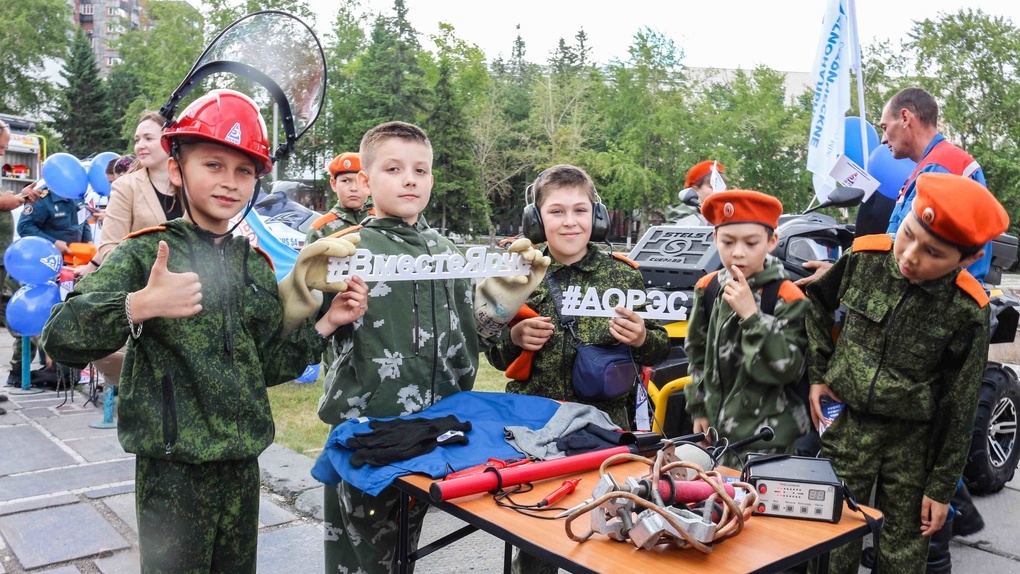 Около 3 000 новосибирцев приняли участие в мероприятиях АО РЭС в рамках фестиваля #ВместеЯрче