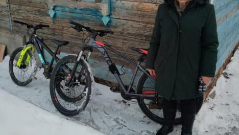 В Омске нашли школьников, которые украли велосипеды из подъезда