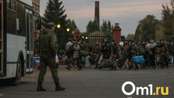 Мобилизованных из Омска отправили в Луганск (ФОТО)
