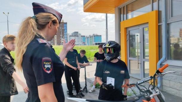 Четверо погибших и 62 пострадавших из-за подростков на мотоциклах зафиксировали в Новосибирске
