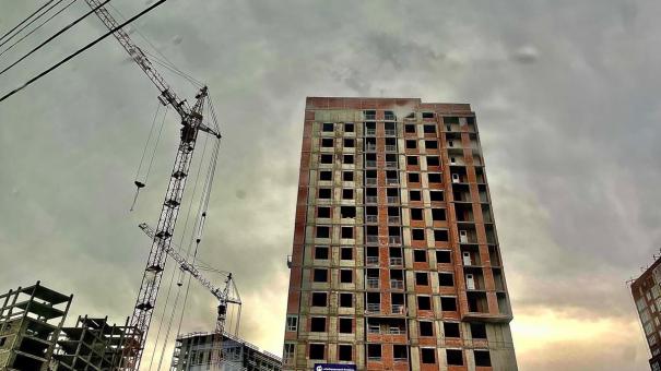 Недостроенные школы довели Новосибирск до режима повышенной готовности