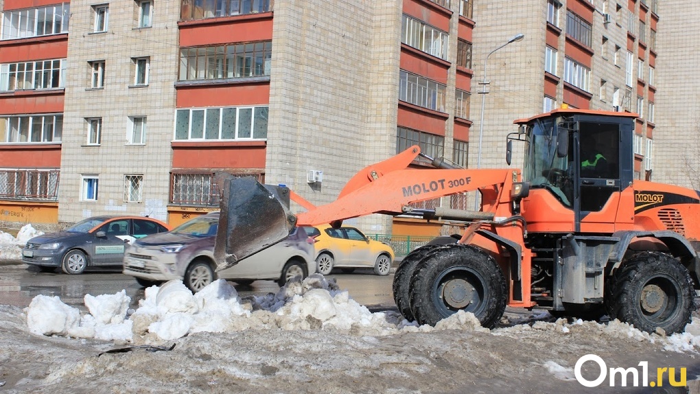 15 дорожных организаций и 8 глав районов Новосибирска получили предостережения от прокуратуры из-за снега