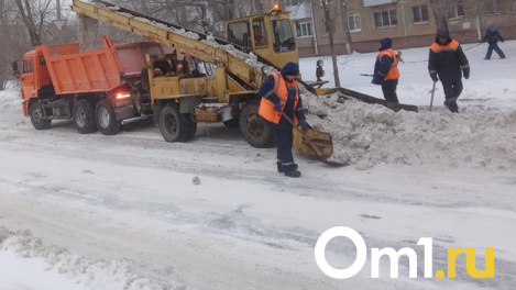 Мэр Новосибирска Анатолий Локоть прокомментировал плохую уборку тротуаров от льда