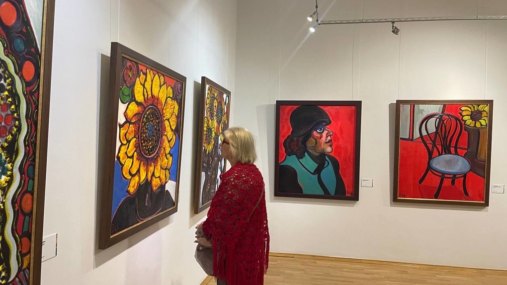60 картин Зубара Церетели привезли в Новосибирский художественный музей