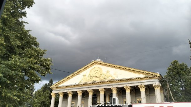 К Новосибирску приближается холодный фронт из Тюменской области с дождями и грозами